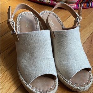 Tom’s Wedge sandals